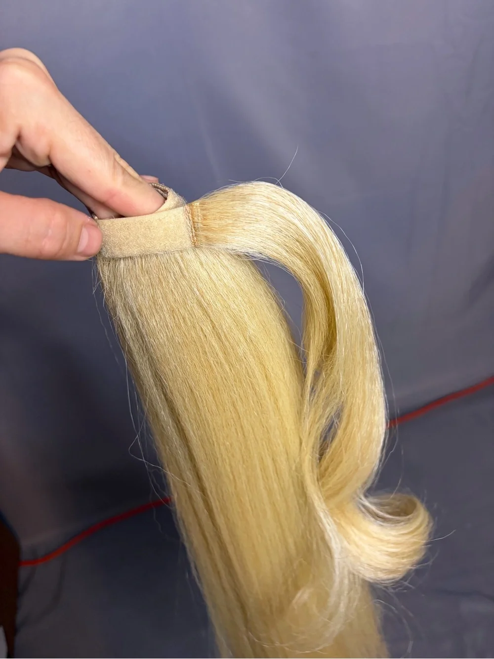 Champagne Blonde Clip-In Ponytail Extension - Natural Straight